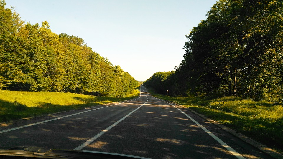 linea verde carretera