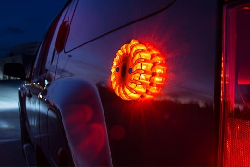 luz emergencia coche