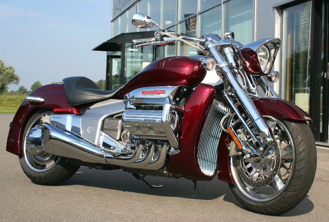 moto 0