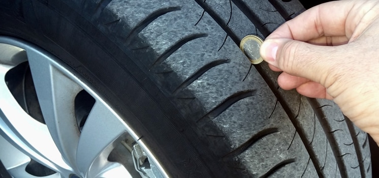 ¿Cuándo debo cambiar los neumáticos del coche? Trucos para saber cuándo cambiar las ruedas